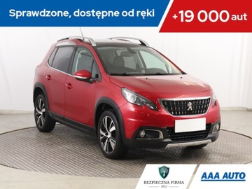 Peugeot 2008 I SUV Facelifting 1.2 PureTech 110KM 2018 Peugeot 2008 1.2 PureTech, Salon Polska, Automat
