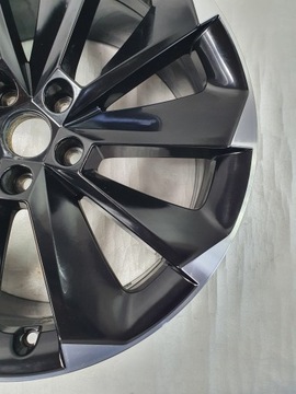 ДИС SKODA SUPER B III OCTAVIA KODIAQ 8x19 19 3V0