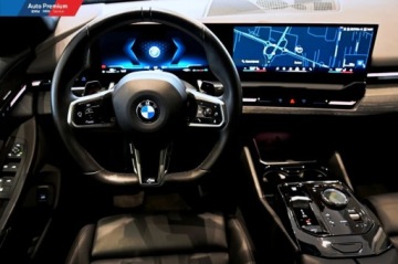 BMW Seria 5 G90-91 Touring 2.0 520d 197KM 2024 BMW Seria 5 520d xDriveFV23Repair InclusiveAdaptacyjny Reflektor LEDM Sport, zdjęcie 7