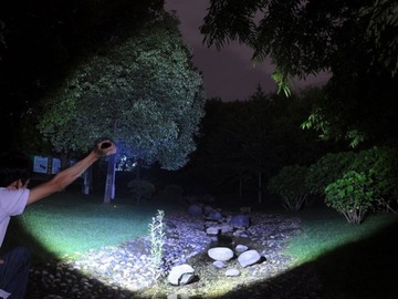 СВЕТОДИОДНЫЙ ТАКТИЧЕСКИЙ ФОНАРЬ С ЗУМОМ USB Powerbank