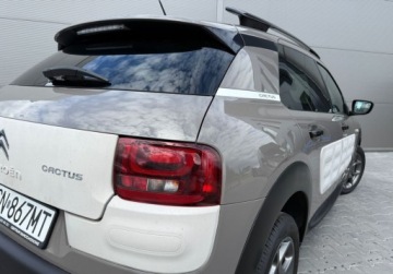 Citroen C4 Cactus Crossover 1.2 PureTech 110KM 2017 Citroen C4 Cactus Bezwypadek C4 Cactus 1.2 Benzyna 110KM, zdjęcie 10