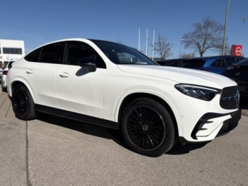 Mercedes GLC C254/X254 Coupe 2.0 220d 197KM 2026 220 d 4MATIC (197KM) AMG Line | Kamera 360 + Dach panoramiczny, zdjęcie 2