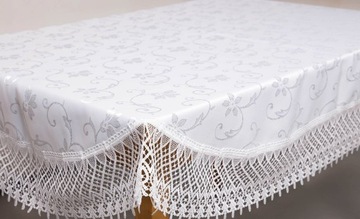 OBRUS GIPIURA DŁUGA OWAL Z DŁUGĄ GIPIURĄ 150x260 PLAMOODPORNY ECRU