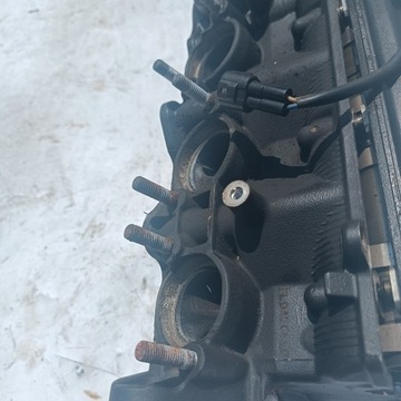 YAMAHA YZF R1 RN22 09- ГОЛОВКА В КОМПЛЕКТЕ