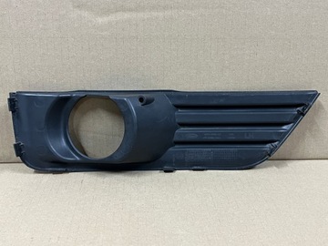 FORD FOCUS MK2 04-07R ГАЛОГЕННАЯ РЕШЕТКА ЛЕВАЯ КРЫШКА БАМПЕРА