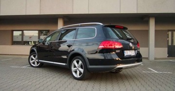 Volkswagen Passat B7 Variant 2.0 TDI CR DPF BlueMotion 140KM 2013 Volkswagen Passat 4x4140KM AlltrackNAVIgacja 6 Biegow2xPDC 4Motion, zdjęcie 11