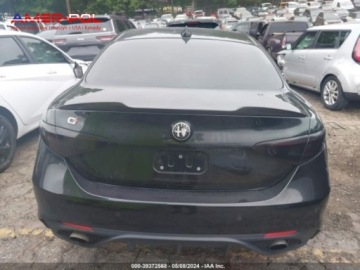 Alfa Romeo Giulia II 2017 Alfa Romeo Giulia 2017 Alfa Romeo Giulia AWD Benzyna 280KM, zdjęcie 4