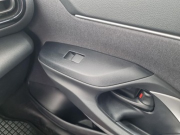 Toyota Yaris IV Hatchback 1.5 Hybrid Dynamic Force 116KM 2024 Toyota Yaris Cross Hybrid 1.5 Comfort Hybrid 1.5 C, zdjęcie 19