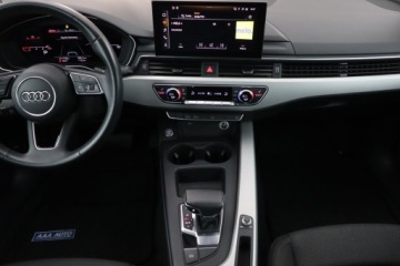 Audi A4 B9 Limousine Facelifting 2.0 35 TFSI 150KM 2020 Audi A4 35 TFSI, Automat, Navi, Klima, zdjęcie 11