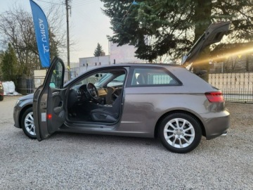 Audi A3 8V Hatchback 3d 1.4 TFSI 122KM 2013 Audi A3 3-drzwiowe 1.4 TSI 122 KM Oryginalny Przeb, zdjęcie 12