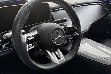 Mercedes Klasa E W214 2025 MERCEDES-BENZ E Klasa AMG 53 4Matic+ 3.0 (612KM) 2025, zdjęcie 6