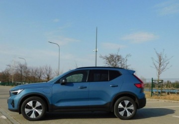 Volvo XC40 Crossover Plug-In Facelifting 1.5 T4 211KM 2023 Volvo XC 40 1,5T4 z Gwarancja Bezwypadkowy Model 2024r 1.5 Hybryda Plug-in, zdjęcie 30
