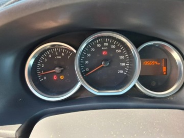 Dacia Sandero II Hatchback 5d Facelifting 0.9 TCe 90KM 2018 Dacia Sandero Stepway Stepway, zdjęcie 12