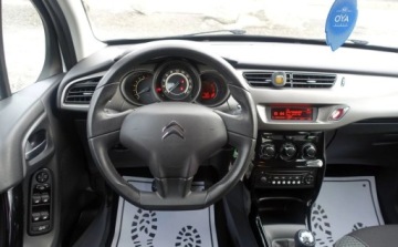 Citroen C3 II Hatchback facelifting 1.2 VTi 82KM 2014 Citroen C3 1.2 Benzyna 82KM, zdjęcie 13