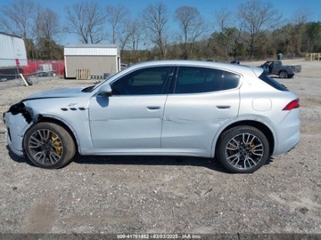Maserati 2024 Maserati Grecale 2024r., 4x4, 2.0L 2.0 Benzyna 296KM, zdjęcie 5