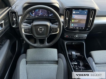 Volvo XC40 Crossover Facelifting 2.0 B3 163KM 2024 Volvo XC 40 FV23% Plus Dark B3 163KM+14KM Harman B, zdjęcie 10