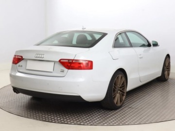 Audi A5 8T Coupe Facelifting 2.0 TDI 177KM 2014 Audi A5 2.0 TDI, 174 KM, 4X4, Automat, Skóra, zdjęcie 4