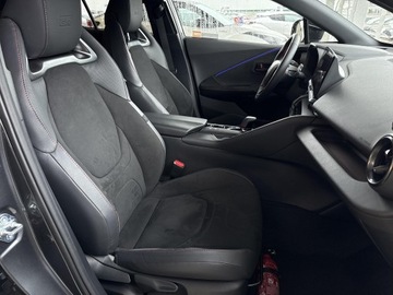 Toyota C-HR II SUV 2.0 Hybrid Dynamic Force 197KM 2024 Toyota C-HR 2.0 Hybrid GR Sport 2.0 Hybrid Dynamic, zdjęcie 8