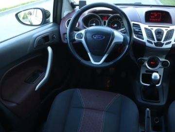 Ford Fiesta VII Hatchback 5d 1.4 Duratec 96KM 2008 Ford Fiesta 1.4, Klima, Parktronic, zdjęcie 6
