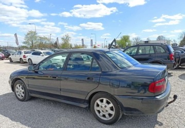 Mitsubishi Carisma Sedan 1.8 16V GDI 125KM 2000 Mitsubishi Carisma Mitsubishi Carisma 1.8 Benzyna 125KM, zdjęcie 2