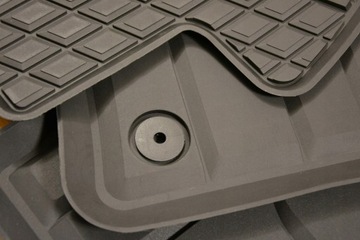 VOLKSWAGEN Passat B8 2014-... резиновые коврики