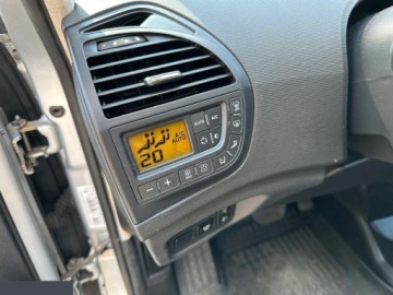 Citroen C4 Picasso I 1.6 HDi FAP 112KM 2011 Citroën C4 Picasso 1.6 HDi Selection MCP 112KM 2011r, zdjęcie 27