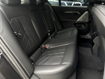 BMW Seria 5 G90-91 Touring 2.0 520d 197KM 2025 BMW 520 xDrive, M-Pakiet, FV-23%, Gwarancja, HAK,, zdjęcie 25