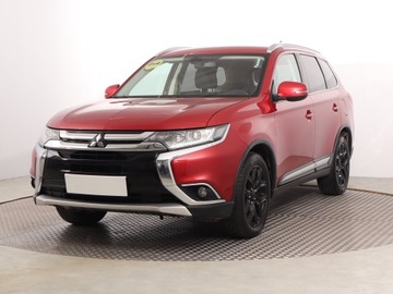 Mitsubishi Outlander III SUV Facelifting 2015 2.0 MIVEC 150KM 2016 Mitsubishi Outlander 2.0, Salon Polska, 4X4, zdjęcie 1