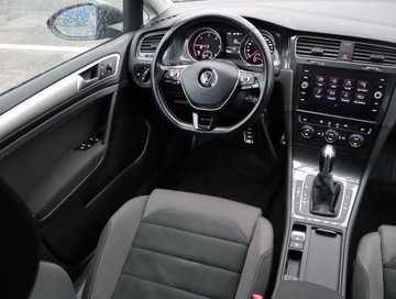 Volkswagen Golf VII Variant Facelifting 1.6 TDI-CR DPF BMT 115KM 2018 VW Golf 1.6 TDI, Automat, Navi, Klima, zdjęcie 6