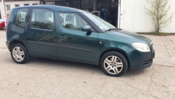 Skoda Roomster Mikrovan 1.4 TDI 80KM 2010 SKODA ROOMSTER 1.4 TDI 80 KM, klima, elektryka, alufelgi, zdjęcie 3