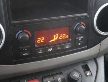 Citroen Berlingo I 1.6 16V 109KM 2009 Citroen Berlingo 1.6 16V , GAZ, Klima, zdjęcie 11