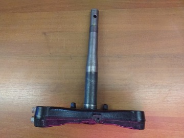 HONDA FORZA 125 PÓŁKA DOLNA