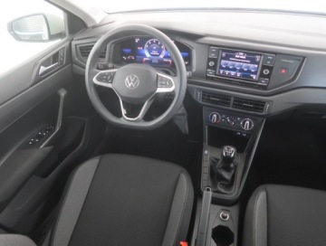 Volkswagen Polo VI Hatchback 5d Facelifting 1.0 TSI 95KM 2022 VW Polo 1.0 TSI, Salon Polska, 1. Właściciel, zdjęcie 6