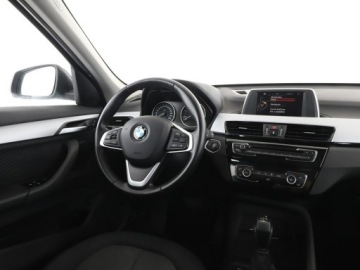 BMW X1 F48 Crossover sDrive18d 150KM 2017 BMW X1 2.0d Automat Advantage Nawigacja Tempomat, zdjęcie 15