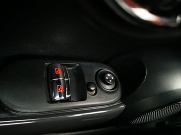 Mini One II 2016 MINI F56 Hatchback 1.2 102KM , Manual, Przebieg 83816, zdjęcie 11