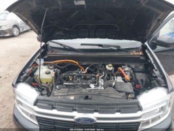 Ford Maverick II 2023 Ford Maverick Lariat 2023 2.5 Hybryda 162KM, zdjęcie 8