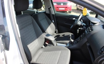 Opel Meriva II Mikrovan 1.7 CDTI ECOTEC 110KM 2013 Opel Meriva 1.7D 110KM klima zarejestrowana 1.7 Diesel 110KM, zdjęcie 19