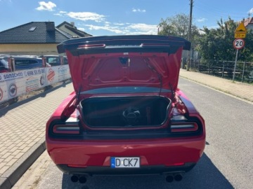 Dodge Challenger III 5.7 V8 HEMI 377KM 2015 Dodge Challenger V8 HEMI 5.7 377 KONI AUTOMAT NAWIGACJA KAMERA RINGI SUBWO, zdjęcie 28