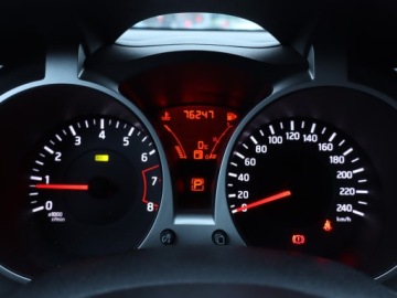 Nissan Juke I SUV 1.6 DIG-T 190KM 2011 Nissan Juke 1.6 DIG-T, Salon Polska, zdjęcie 10