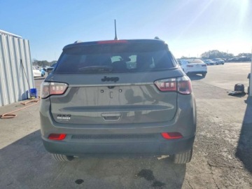 Jeep Compass II 2023 Jeep Compass Latitude 2023 2.0 Benzyna 200KM, zdjęcie 2