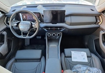 Skoda Kodiaq II SUV 2.0 TDI SCR 193KM 2025 Skoda Kodiaq 2.0 TDI 193KM DSG 4x4 SELECTION, rok produkcji 2025, dostepny, zdjęcie 5