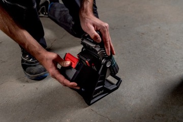 Lampa warsztatowa z magnesem Akumulatorowa BSA 18 LED 4000 METABO