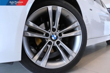 BMW Seria 3 F30-F31-F34 Touring Facelifting 2.0 320i 184KM 2015 BMW Seria 3 320iFotele SportoweSystem Naglosnienia HarmanKardon Surround, zdjęcie 22