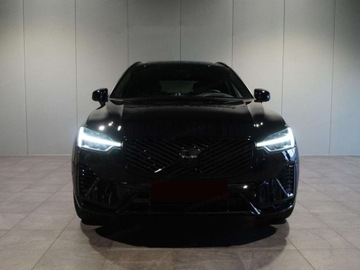 Volvo XC60 II 2025 VOLVO XC60 B5 AWD Ultra Black Edition Suv 2.0 (264KM) 2025, zdjęcie 3