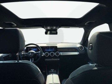 Mercedes GLB SUV 2.0 200d 150KM 2024 Mercedes-Benz GLB GLB 200 d AMG Line Night Package Panorama MULTIBEAM, zdjęcie 12