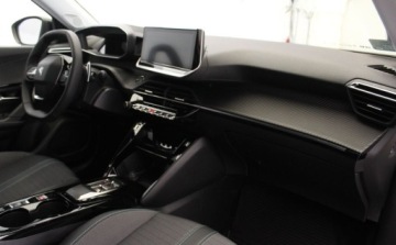 Peugeot 2008 II SUV 1.2 PureTech 130KM 2022 Peugeot 2008 PureTech 130 AUTOMAT EAT8 Allure Pack Perla SalonPL od R, zdjęcie 22