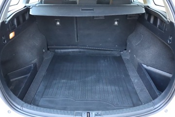 Toyota Auris II Touring Sports D-4D 90 90KM 2014 Toyota Auris 1.4 D-4D, Salon Polska, Serwis ASO, zdjęcie 13