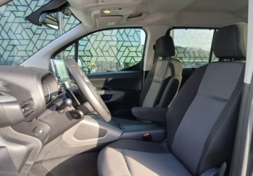 Toyota 2024 Toyota Proace City Verso Proace City Verso Family FV23 Salon PL ASO 1, zdjęcie 5