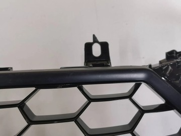 Заглушка радиаторной решетки AUDI TT RS 8S0 до рестайлинга