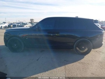 Rolls-Royce 2021 Rolls-Royce Cullinan 6.7 V12 2021 6.7 Benzyna 563KM, zdjęcie 3